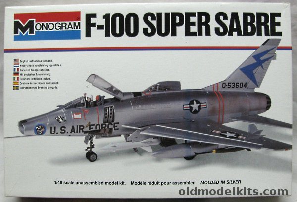 Monogram 1/48 F-100 Fighter Bomber Camo or Natural Finish, 5416 plastic model kit